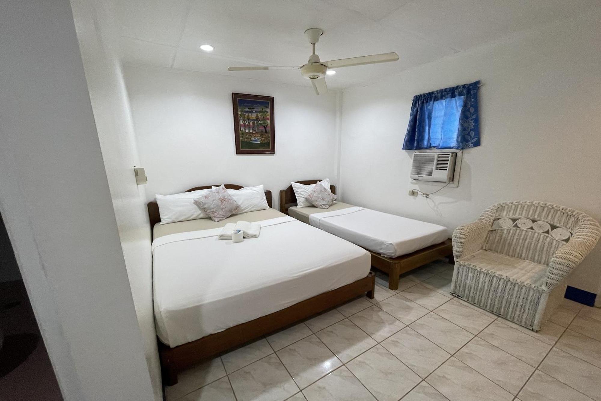 Casa De Praxides Tourist Inn Palawan Puerto Princesa Exteriör bild
